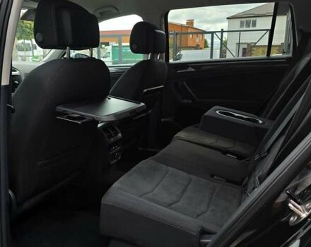Черный Фольксваген Tiguan Allspace, объемом двигателя 1.98 л и пробегом 202 тыс. км за 27900 $, фото 75 на Automoto.ua