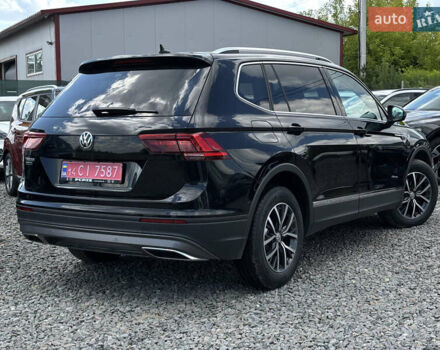 Чорний Фольксваген Tiguan Allspace, об'ємом двигуна 0 л та пробігом 220 тис. км за 27500 $, фото 64 на Automoto.ua