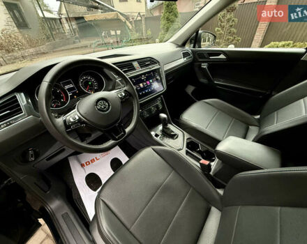 Чорний Фольксваген Tiguan Allspace, об'ємом двигуна 2 л та пробігом 119 тис. км за 18800 $, фото 7 на Automoto.ua