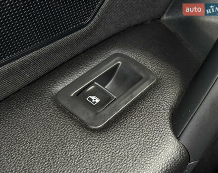 Чорний Фольксваген Tiguan Allspace, об'ємом двигуна 0 л та пробігом 220 тис. км за 27500 $, фото 32 на Automoto.ua