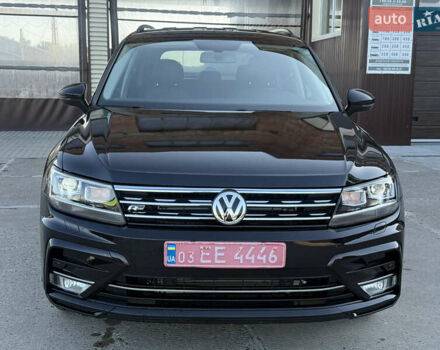 Чорний Фольксваген Tiguan Allspace, об'ємом двигуна 2 л та пробігом 119 тис. км за 18650 $, фото 2 на Automoto.ua