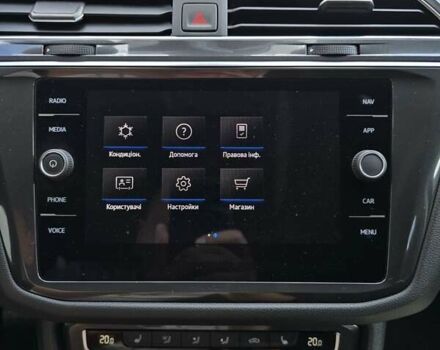 Черный Фольксваген Tiguan Allspace, объемом двигателя 1.98 л и пробегом 202 тыс. км за 27900 $, фото 43 на Automoto.ua