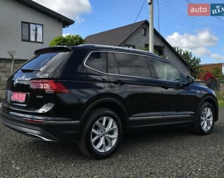 Черный Фольксваген Tiguan Allspace, объемом двигателя 1.98 л и пробегом 202 тыс. км за 27900 $, фото 23 на Automoto.ua