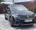 Черный Фольксваген Tiguan Allspace, объемом двигателя 2 л и пробегом 51 тыс. км за 35000 $, фото 3 на Automoto.ua