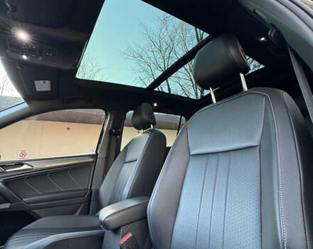 Черный Фольксваген Tiguan Allspace, объемом двигателя 2 л и пробегом 169 тыс. км за 25500 $, фото 17 на Automoto.ua
