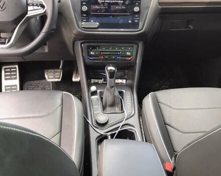 Черный Фольксваген Tiguan Allspace, объемом двигателя 2 л и пробегом 51 тыс. км за 35000 $, фото 26 на Automoto.ua