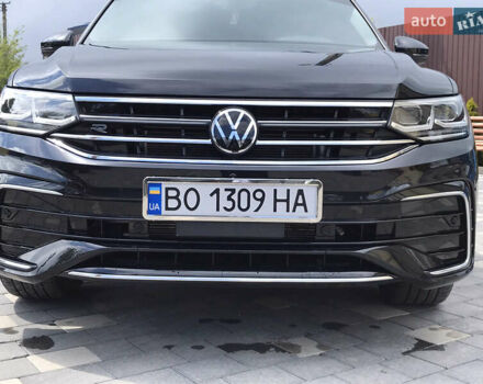 Черный Фольксваген Tiguan Allspace, объемом двигателя 2 л и пробегом 51 тыс. км за 35000 $, фото 12 на Automoto.ua