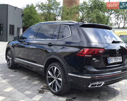 Черный Фольксваген Tiguan Allspace, объемом двигателя 2 л и пробегом 51 тыс. км за 35000 $, фото 10 на Automoto.ua