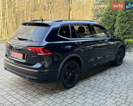 Черный Фольксваген Tiguan Allspace, объемом двигателя 2 л и пробегом 169 тыс. км за 25500 $, фото 10 на Automoto.ua