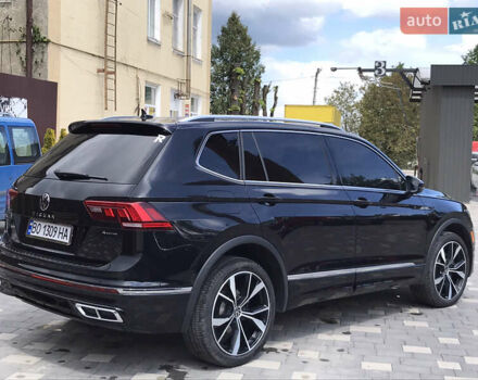 Черный Фольксваген Tiguan Allspace, объемом двигателя 2 л и пробегом 51 тыс. км за 35000 $, фото 6 на Automoto.ua