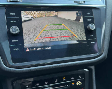 Черный Фольксваген Tiguan Allspace, объемом двигателя 2 л и пробегом 169 тыс. км за 25500 $, фото 23 на Automoto.ua