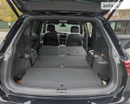 Черный Фольксваген Tiguan Allspace, объемом двигателя 1.97 л и пробегом 20 тыс. км за 41999 $, фото 57 на Automoto.ua