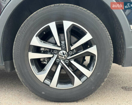 Фольксваген Tiguan Allspace 2023 в Сумах на Automoto.ua Черный Фольксваген Tiguan Allspace, объемом двигателя 2 л и пробегом 34 тыс. км за 22900 $, фото 21 на Automoto.ua