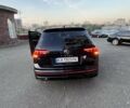 Черный Фольксваген Tiguan Allspace, объемом двигателя 1.98 л и пробегом 76 тыс. км за 30000 $, фото 3 на Automoto.ua