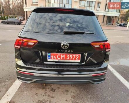 Черный Фольксваген Tiguan Allspace, объемом двигателя 2 л и пробегом 67 тыс. км за 23900 $, фото 5 на Automoto.ua