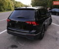 Черный Фольксваген Tiguan Allspace, объемом двигателя 2 л и пробегом 32 тыс. км за 27500 $, фото 5 на Automoto.ua