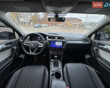 Фольксваген Tiguan Allspace 2023 в Сумах на Automoto.ua Черный Фольксваген Tiguan Allspace, объемом двигателя 2 л и пробегом 34 тыс. км за 22900 $, фото 11 на Automoto.ua