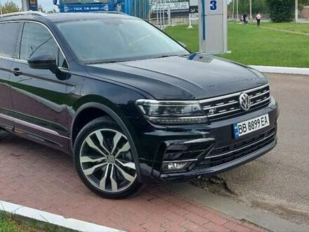 Фольксваген Tiguan Allspace 2018 в Львове на Automoto.ua Черный Фольксваген Tiguan Allspace, объемом двигателя 2 л и пробегом 21 тыс. км за 29500 $, фото 1 на Automoto.ua