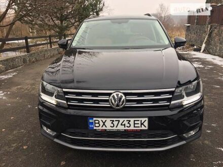 Фольксваген Tiguan Allspace 2018 у Хмельницькому на Automoto.ua Чорний Фольксваген Tiguan Allspace, об'ємом двигуна 2 л та пробігом 62 тис. км за 22700 $, фото 1 на Automoto.ua