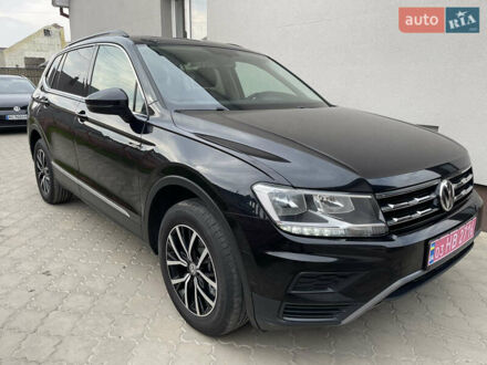 Фольксваген Tiguan Allspace 2018 у Ковель на Automoto.ua Чорний Фольксваген Tiguan Allspace, об'ємом двигуна 2 л та пробігом 144 тис. км за 17100 $, фото 1 на Automoto.ua