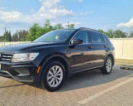 Черный Фольксваген Tiguan Allspace, объемом двигателя 2 л и пробегом 115 тыс. км за 19000 $, фото 1 на Automoto.ua