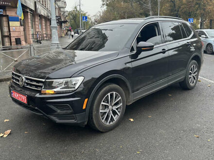 Фольксваген Tiguan Allspace 2019 у Одесі на Automoto.ua Чорний Фольксваген Tiguan Allspace, об'ємом двигуна 1.98 л та пробігом 99 тис. км за 17700 $, фото 1 на Automoto.ua