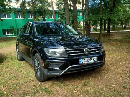 Фольксваген Tiguan Allspace 2019 в Черкассах на Automoto.ua Черный Фольксваген Tiguan Allspace, объемом двигателя 2 л и пробегом 194 тыс. км за 20000 $, фото 1 на Automoto.ua