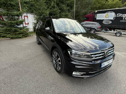 Фольксваген Tiguan Allspace 2020 у Львові на Automoto.ua Чорний Фольксваген Tiguan Allspace, об'ємом двигуна 2 л та пробігом 52 тис. км за 24200 $, фото 1 на Automoto.ua