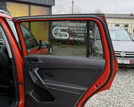 Червоний Фольксваген Tiguan Allspace, об'ємом двигуна 1.98 л та пробігом 136 тис. км за 17999 $, фото 41 на Automoto.ua