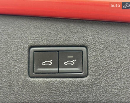 Червоний Фольксваген Tiguan Allspace, об'ємом двигуна 1.98 л та пробігом 136 тис. км за 17999 $, фото 45 на Automoto.ua