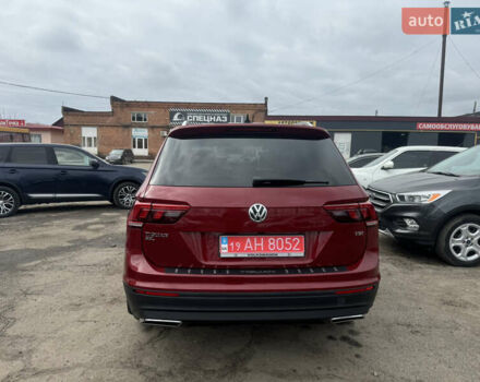 Красный Фольксваген Tiguan Allspace, объемом двигателя 1.9 л и пробегом 77 тыс. км за 20600 $, фото 5 на Automoto.ua