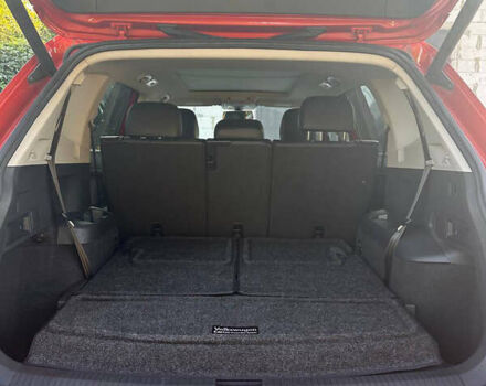 Червоний Фольксваген Tiguan Allspace, об'ємом двигуна 2 л та пробігом 133 тис. км за 18900 $, фото 9 на Automoto.ua