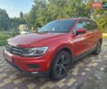Червоний Фольксваген Tiguan Allspace, об'ємом двигуна 2 л та пробігом 133 тис. км за 18900 $, фото 1 на Automoto.ua