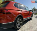 Червоний Фольксваген Tiguan Allspace, об'ємом двигуна 2 л та пробігом 133 тис. км за 17900 $, фото 7 на Automoto.ua
