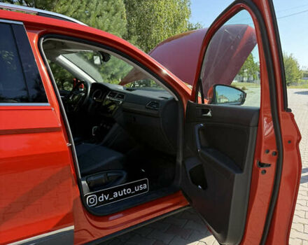 Червоний Фольксваген Tiguan Allspace, об'ємом двигуна 2 л та пробігом 133 тис. км за 17900 $, фото 11 на Automoto.ua