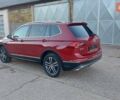 Красный Фольксваген Tiguan Allspace, объемом двигателя 0 л и пробегом 96 тыс. км за 17630 $, фото 4 на Automoto.ua