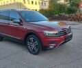 Красный Фольксваген Tiguan Allspace, объемом двигателя 0 л и пробегом 96 тыс. км за 17630 $, фото 1 на Automoto.ua
