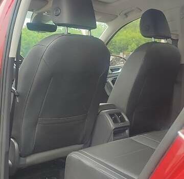 Красный Фольксваген Tiguan Allspace, объемом двигателя 1.98 л и пробегом 128 тыс. км за 23500 $, фото 32 на Automoto.ua