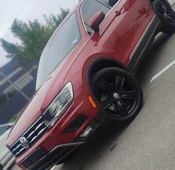 Красный Фольксваген Tiguan Allspace, объемом двигателя 1.98 л и пробегом 128 тыс. км за 23500 $, фото 19 на Automoto.ua