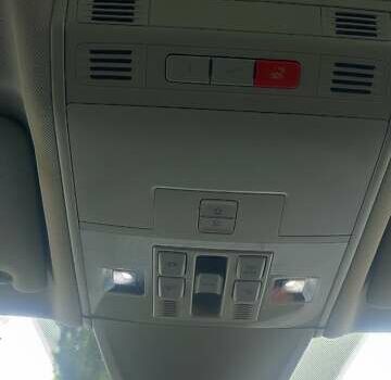 Красный Фольксваген Tiguan Allspace, объемом двигателя 1.98 л и пробегом 128 тыс. км за 23500 $, фото 37 на Automoto.ua