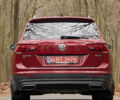 Червоний Фольксваген Tiguan Allspace, об'ємом двигуна 2 л та пробігом 198 тис. км за 16499 $, фото 1 на Automoto.ua