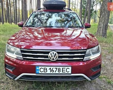 Червоний Фольксваген Tiguan Allspace, об'ємом двигуна 1.98 л та пробігом 139 тис. км за 19100 $, фото 6 на Automoto.ua