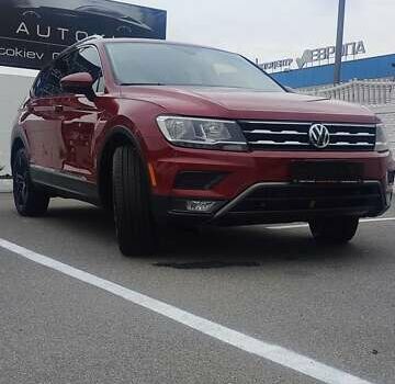 Красный Фольксваген Tiguan Allspace, объемом двигателя 1.98 л и пробегом 128 тыс. км за 23500 $, фото 13 на Automoto.ua