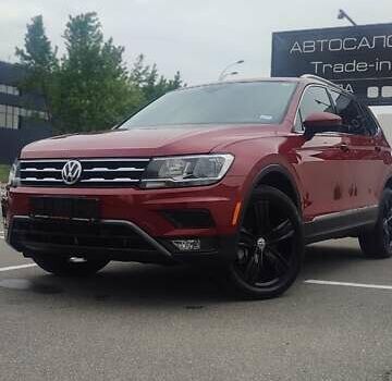 Красный Фольксваген Tiguan Allspace, объемом двигателя 1.98 л и пробегом 128 тыс. км за 23500 $, фото 21 на Automoto.ua