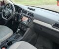 Червоний Фольксваген Tiguan Allspace, об'ємом двигуна 1.98 л та пробігом 139 тис. км за 19100 $, фото 11 на Automoto.ua