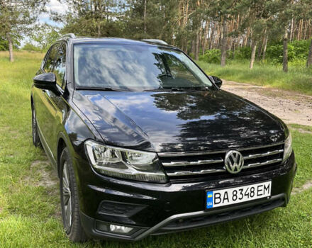 Фольксваген Tiguan Allspace, объемом двигателя 2 л и пробегом 155 тыс. км за 22500 $, фото 1 на Automoto.ua