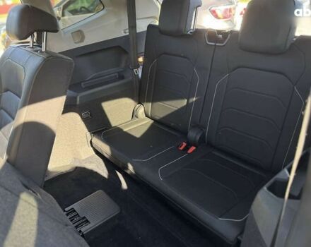 Фольксваген Tiguan Allspace, об'ємом двигуна 2 л та пробігом 192 тис. км за 27200 $, фото 21 на Automoto.ua
