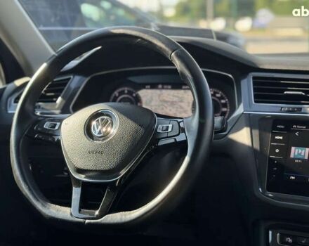 Фольксваген Tiguan Allspace, об'ємом двигуна 2 л та пробігом 192 тис. км за 27200 $, фото 13 на Automoto.ua