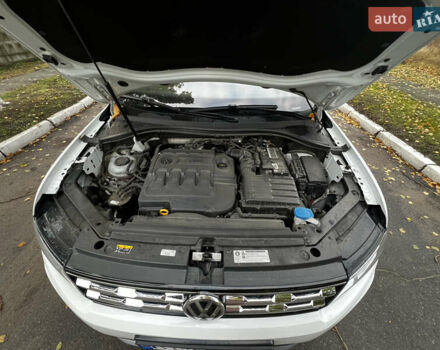 Фольксваген Tiguan Allspace, объемом двигателя 2 л и пробегом 203 тыс. км за 24500 $, фото 9 на Automoto.ua