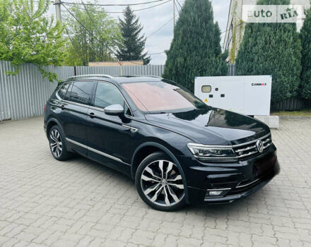 Фольксваген Tiguan Allspace, об'ємом двигуна 1.97 л та пробігом 153 тис. км за 36690 $, фото 1 на Automoto.ua